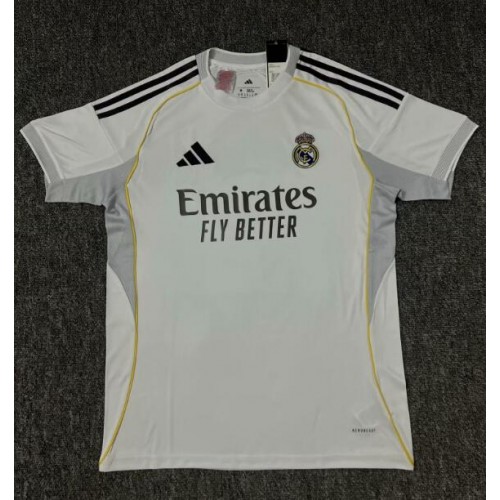 Fotballdrakt Herre Real Madrid Hjemmedrakt 2025-26 Kortermet